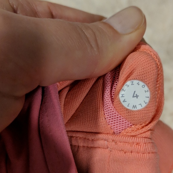 lululemon 'final lap' tank - Picture 6 of 7